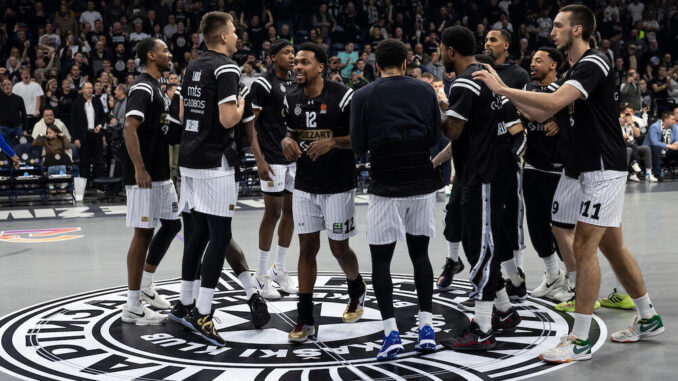 1558406_partizanefes-07_ls (5)