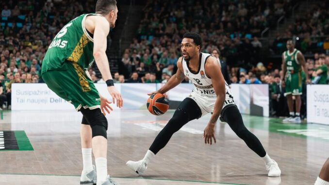 1559853_sterling-braun-laurinas-birutis-zalgiris-partizan-evroliga_ls (2)