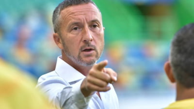 ---S---v---spun-povestea-----Mihai-Stoica----nc--ntat-de-primul-juc--tor-adus-de-FCSB---n-aceast---var----Juc--torul-care-l-a-convins-s---vin---------i-a---nceput-cariera-de-director-sportiv---