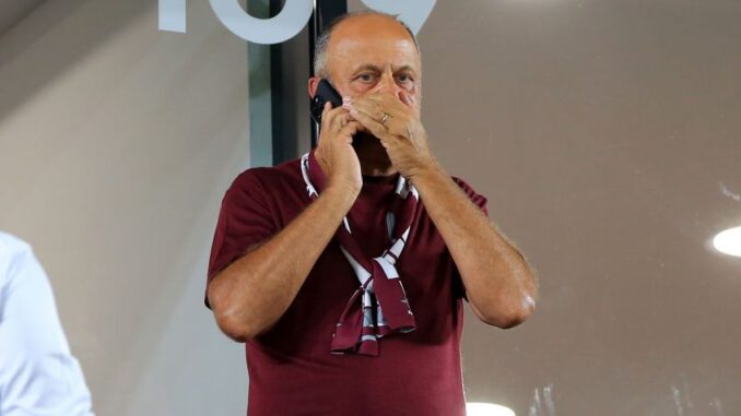 5d87b071-2c53-403d-be50-b44310ffb3de
