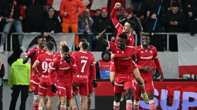 Dinamo-poate-da-lovitura-la-finalul-perioadei-de-mercato.-Jucatorul-este-aproape-de-a-semna-„I-am-oferit-un-contract-pe-doi-ani-e1738330237185