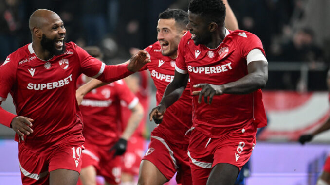 Fotbalistul-de-la-Dinamo-pe-care-l-a-vrut-Gigi-Becali-la-un-pas-de-transferul-in-Superliga-scaled