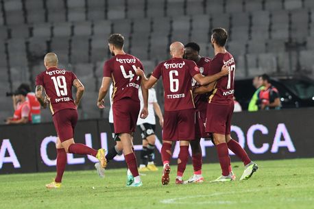 https___www.prosport.ro_wp-content_uploads_2023_08_FC-UNIVERSITATEA-CLUJ-CFR-CLUJ-SUPERLIGA-SUPERBET-21.08.2023-7-scaled (1)